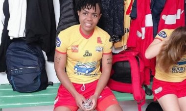 FOOTBALL FÉMININ : ADA JAQUETTE PREND SA RETRAITE