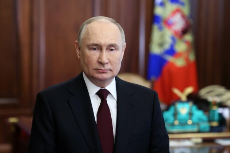 Élections présidentielles russes : une victoire écrasante grâce au soutien occidental