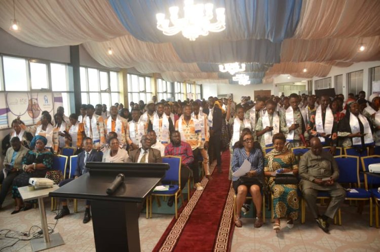 272 Nouveaux Talents Numériques Éclosent à Douala Grâce au Projet D-CLIC de l'OIF