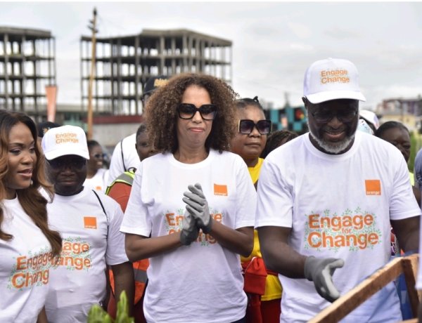 Orange Green City : plus de 500 arbres plantés à Douala pour un avenir plus vert