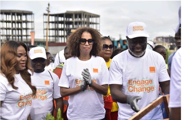 Orange Green City : plus de 500 arbres plantés à Douala pour un avenir plus vert